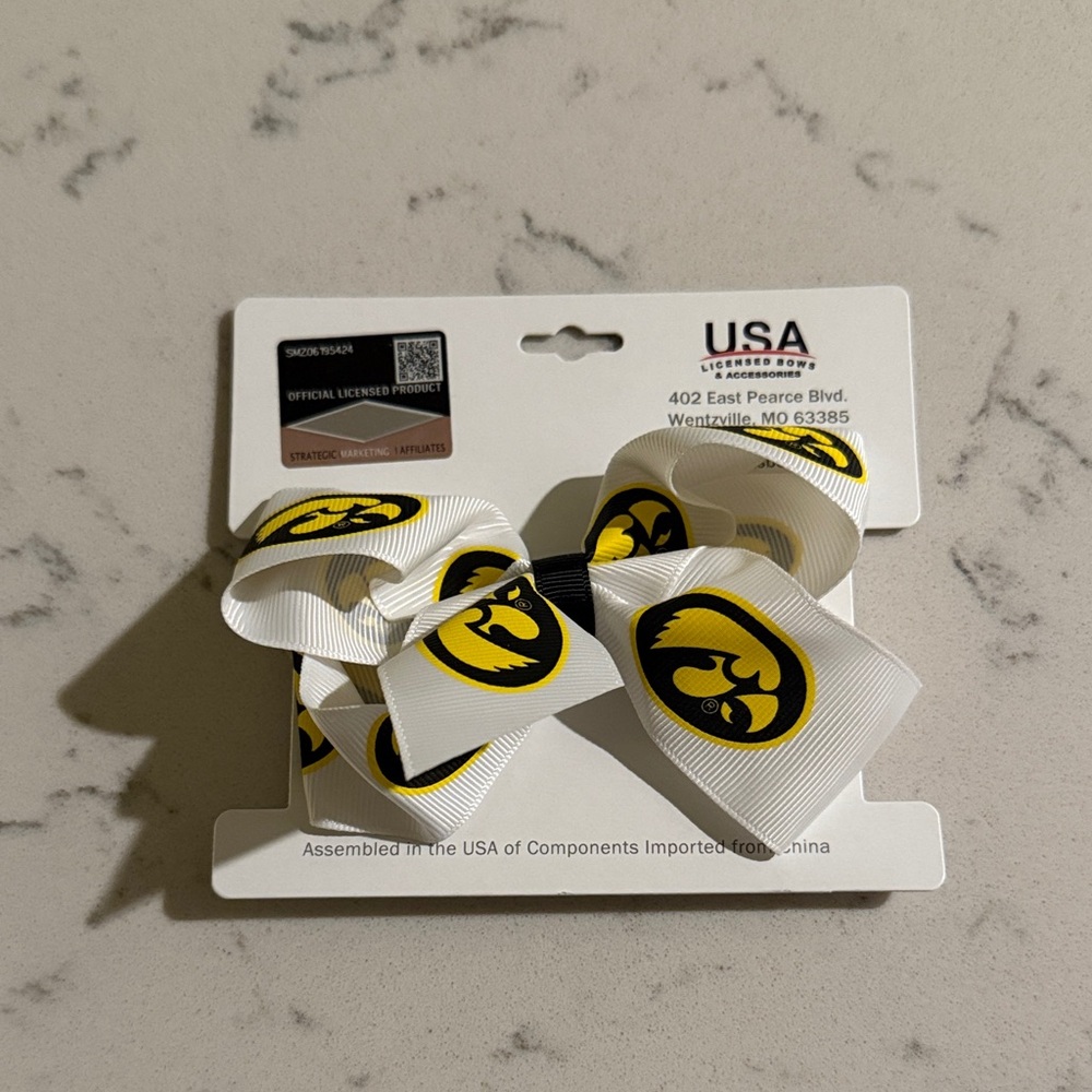 Iowa Hawkeyes Bow with Stretchy Nylon Band New